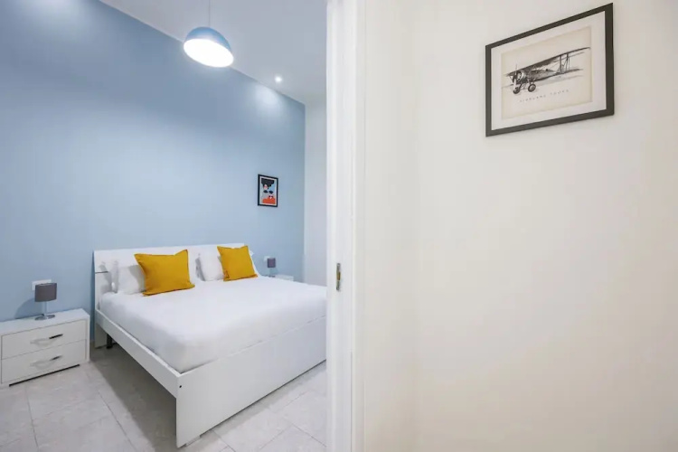 Garibaldi Central Station Apartment