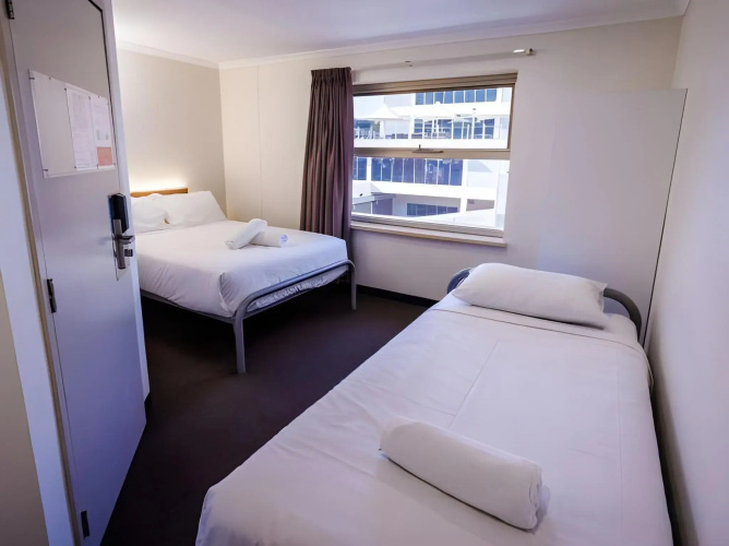 YHA Adelaide Central