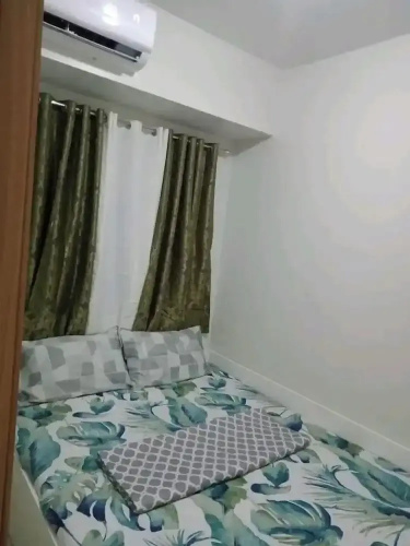 Shore  Residences Near MOA