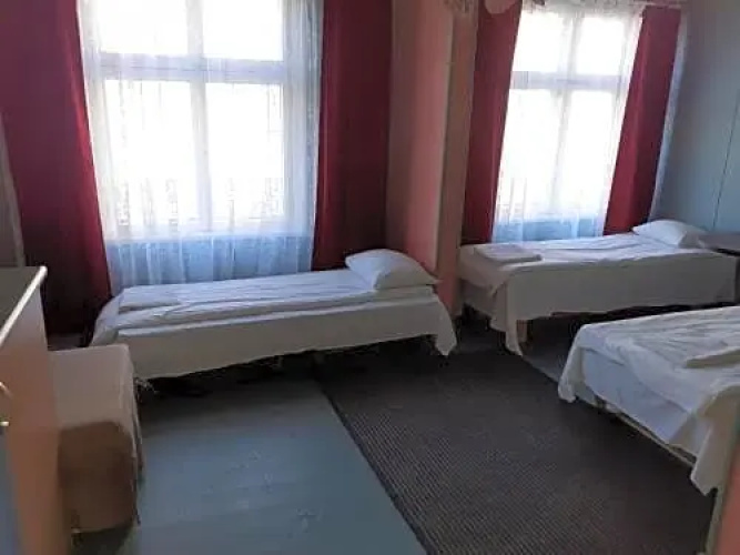 Budget Hostel