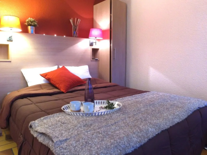 Apartment With Balcony or Terrace