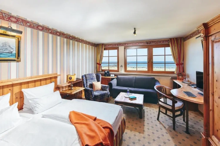 Standard Double room with sea view