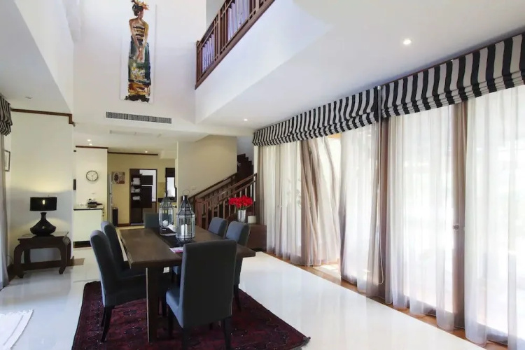 Laguna Golf Villa