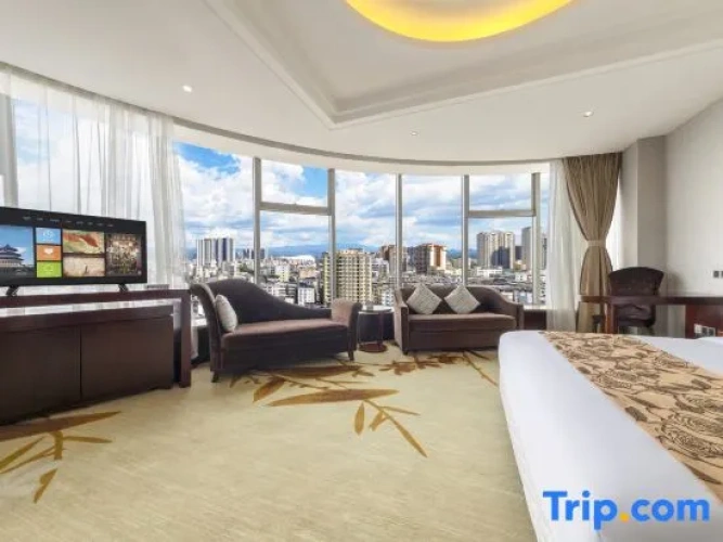 Standard Double room with city view