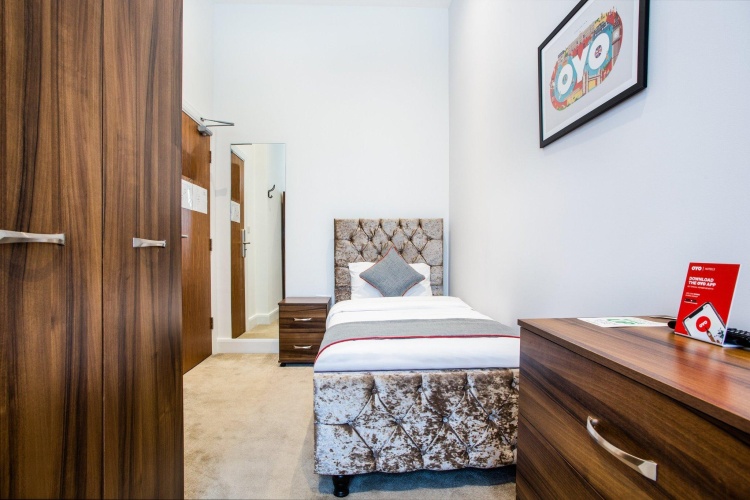 Standard Single room