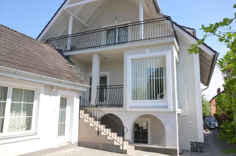 Villa Ladver