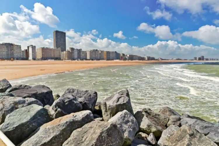 Duplex Apartment, 50m From Beach