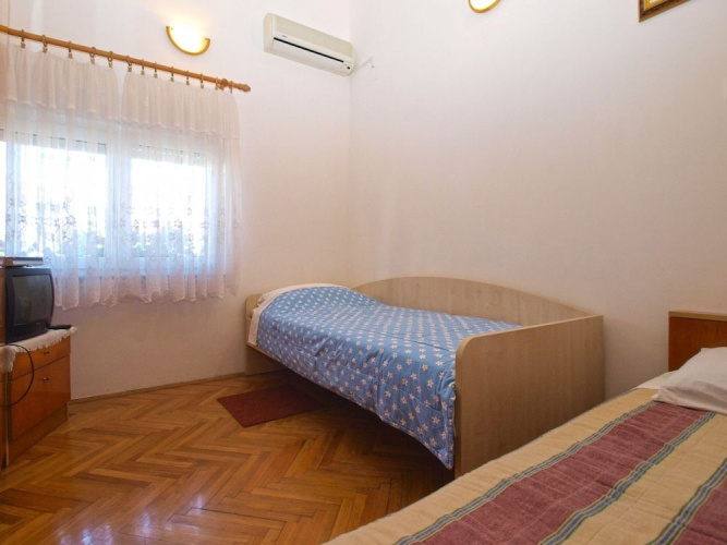 Apartment 1588