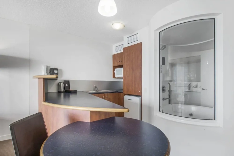 1 Bedroom Apartment with balcony and with ocean view