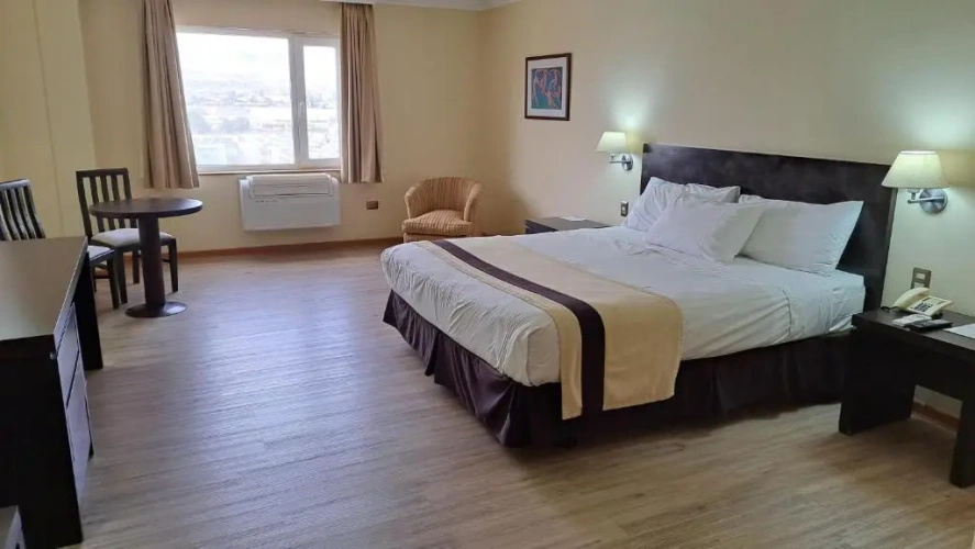 Standard Quadruple room with view