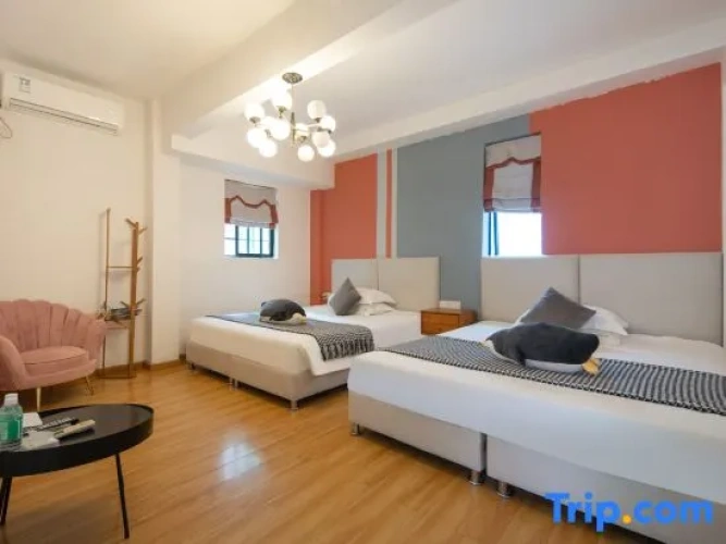 Standard Twin Family room