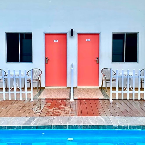 Standard Double room with pool view
