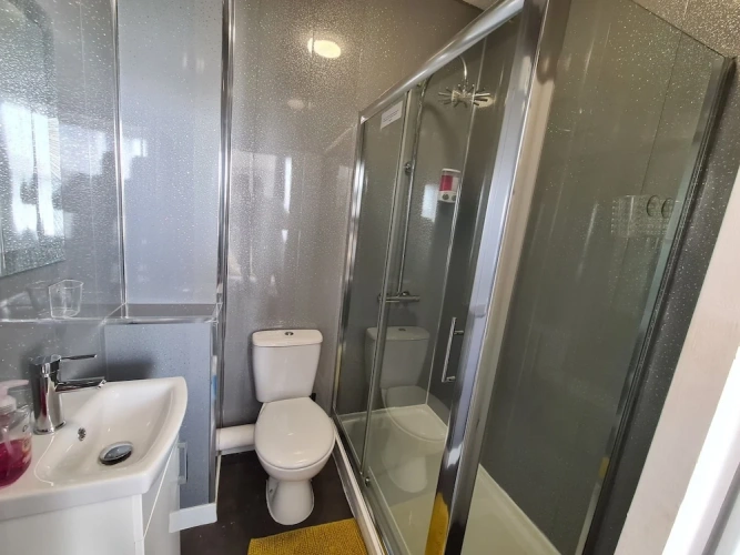 Standard Double room with partial sea view