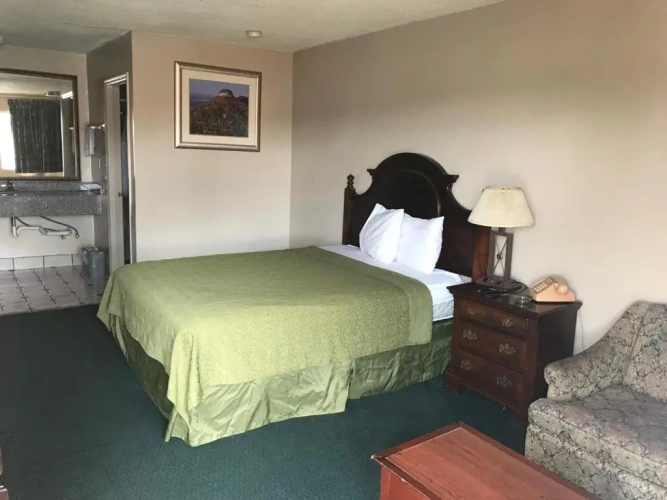 Deluxe Double Suite