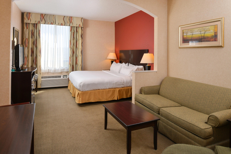 Holiday Inn Express Hotel & Suites Harrison by IHG