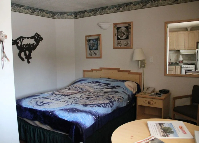 Elk Run Inn