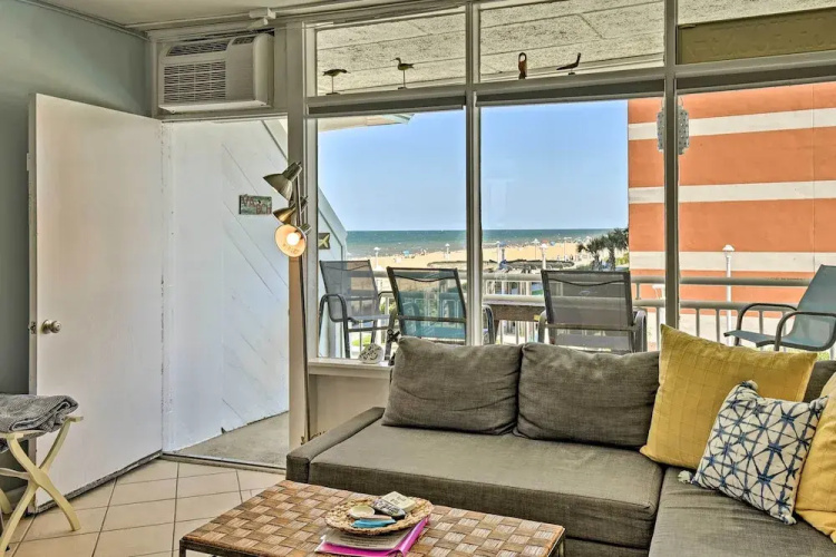 Oceanfront Resort Studio on Virginia Beach!