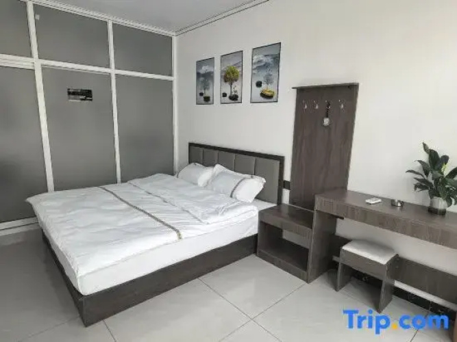 Yuanfu Renmin Hostel