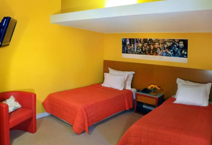 Standard Triple room