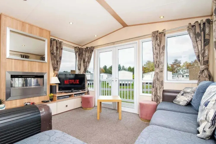 3 Bedroom Static Caravan-seton Sands