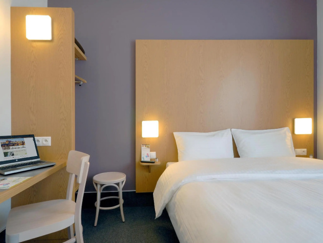 B & B Hotel Prague City