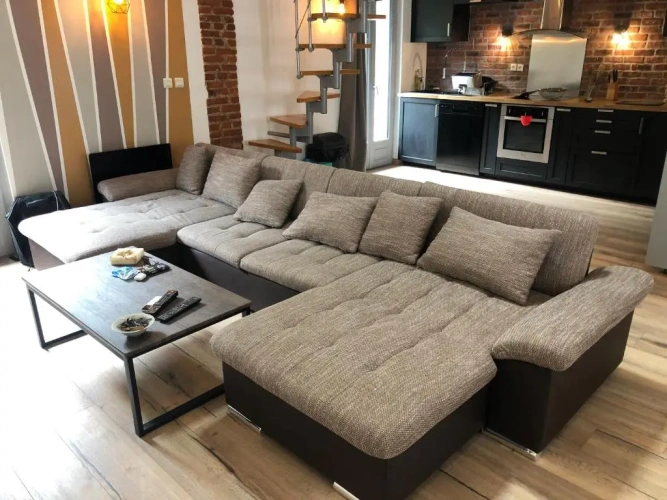 3 Bedrooms Apartment