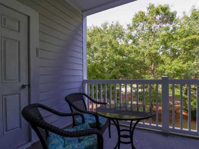 Arbor Trace #524 2 Bedroom Condo by RedAwning