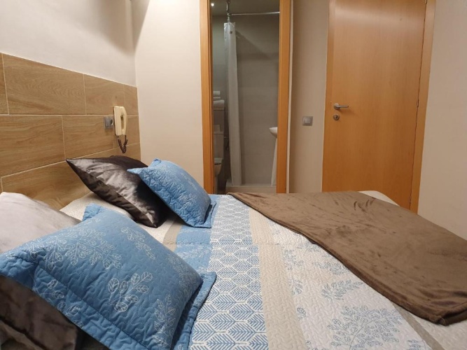 Standard Twin room with balcony