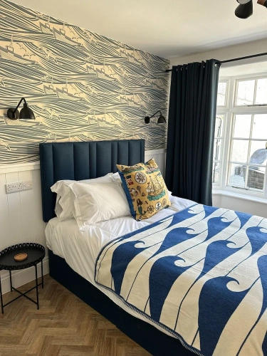 Deluxe Double room with partial ocean view