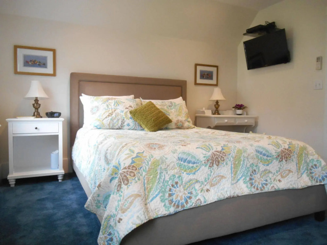 Bayberry House Bed and Breakfast