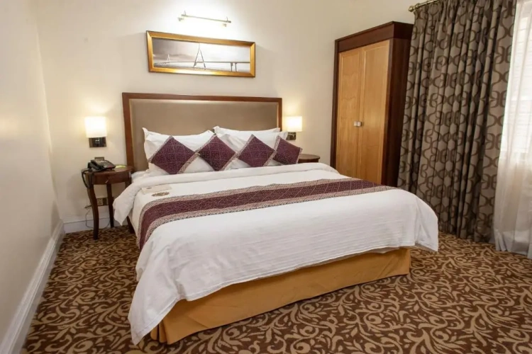 Double Suite