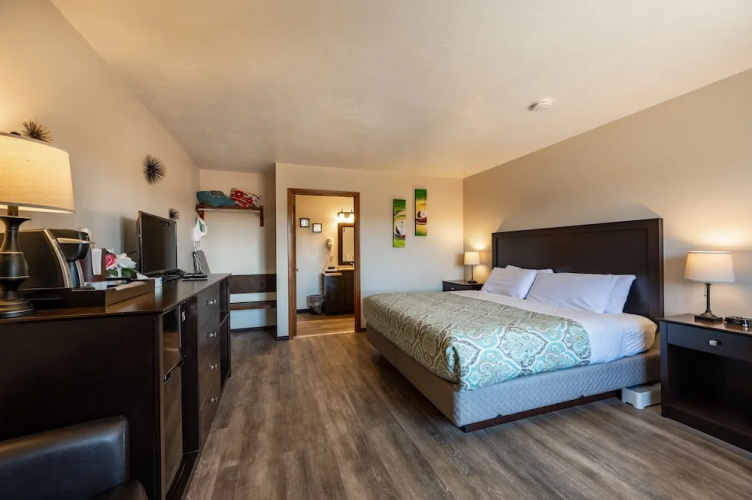 Sister Bay Inn