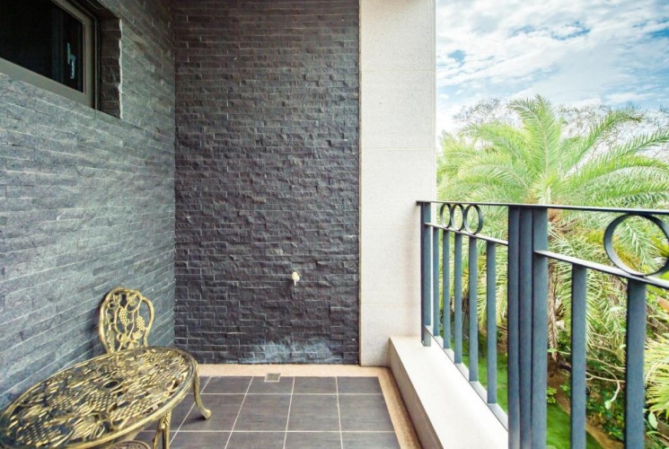 Standard Quadruple room with balcony and with garden view
