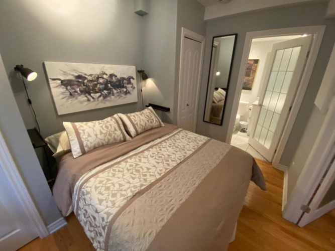 Economy Suite