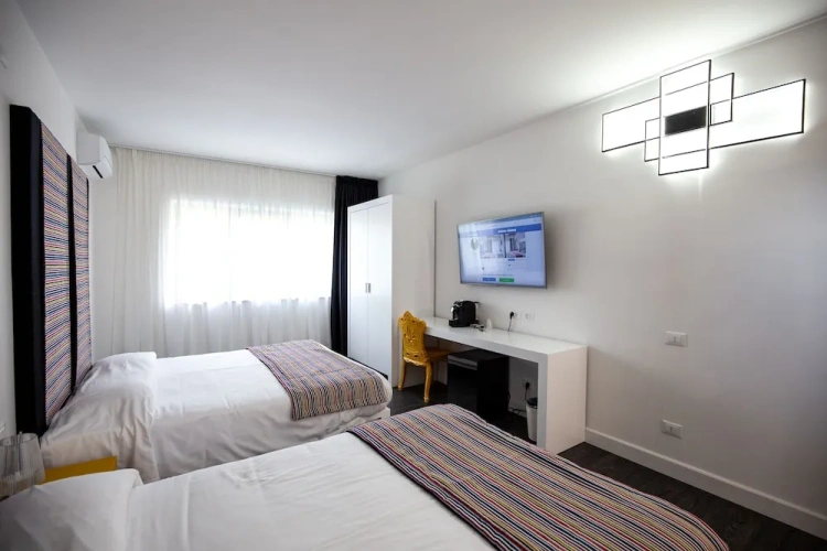 Superior Quadruple room