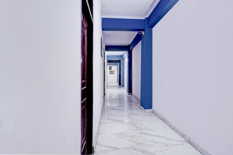 Hotel O Wamson