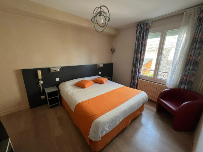 Logis hôtel de la Barque
