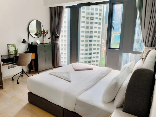 2 Bedrooms Apartment with city view