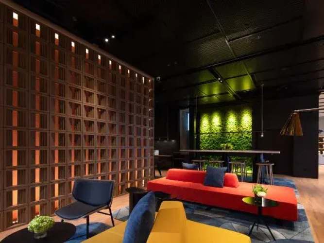 Hampton by Hilton Wuhan OVCEC