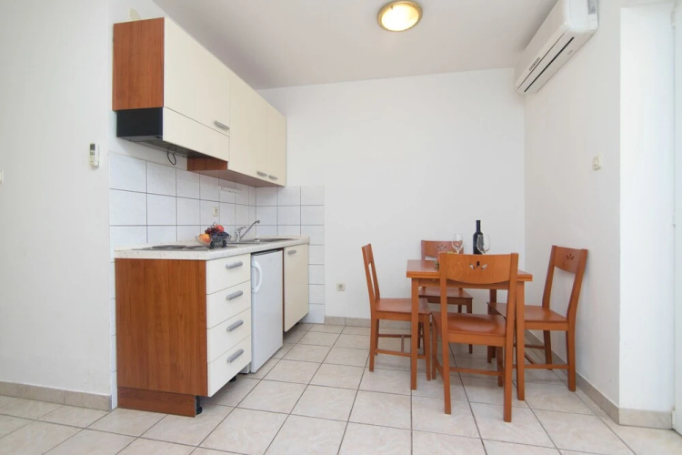 Apartments Ana
