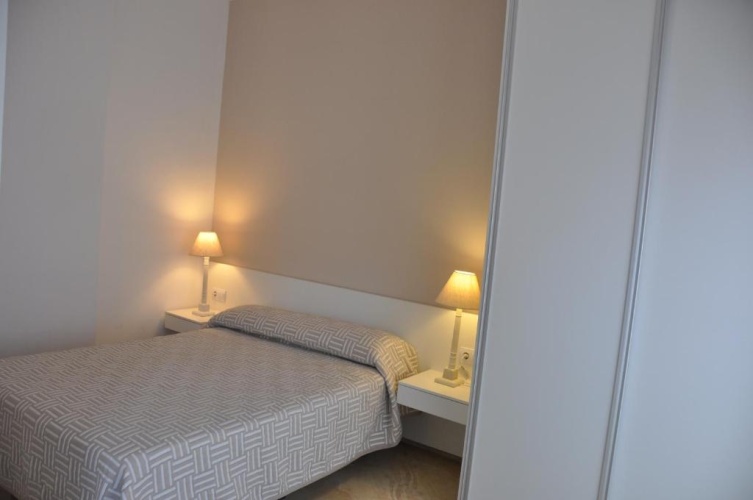 1 Bedroom Apartment with balcony