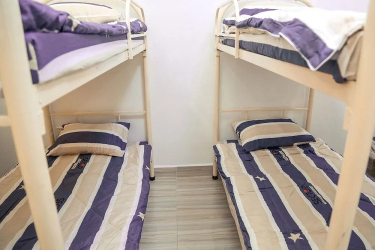 Stay Inn Hostel