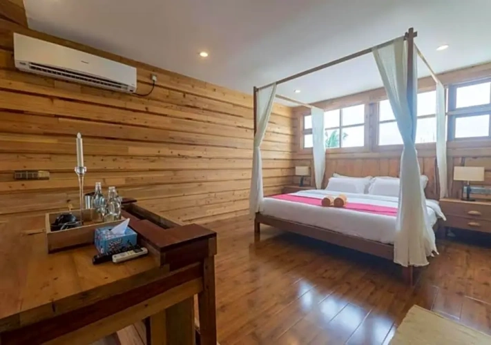 Grand Jacuzzi Suite