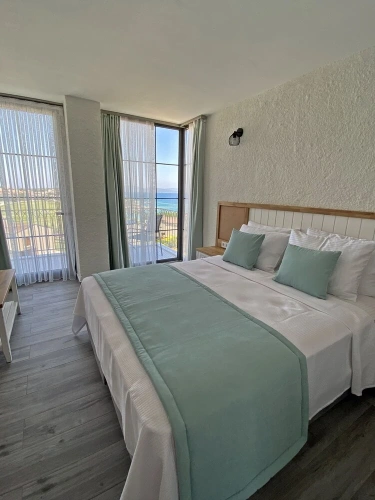 Deluxe room with balcony