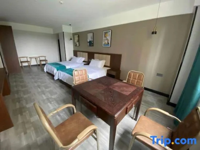 Yijia Hotel