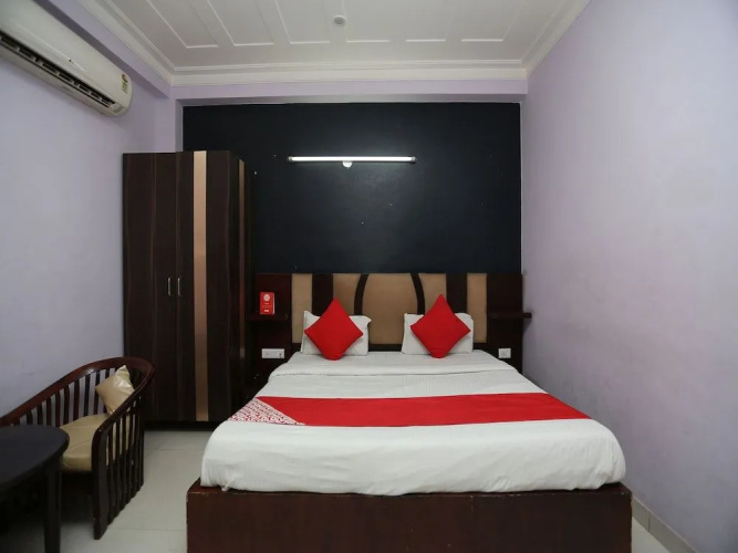 Oyo 14279 Bed Inn