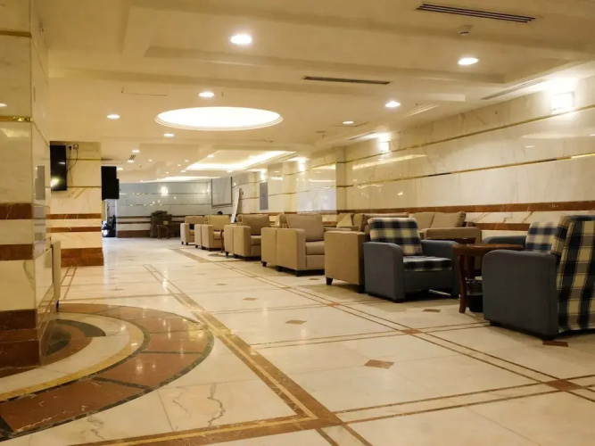 Meezab Hotel Company