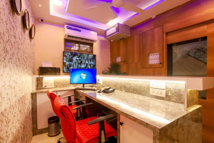 Hotel Jodiya - Near CST
