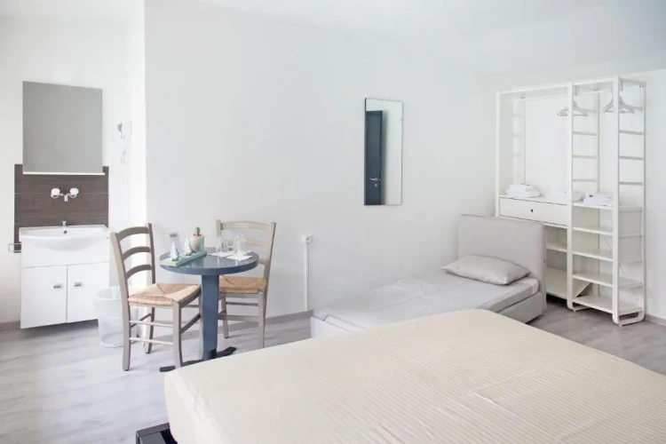 Standard Quadruple room