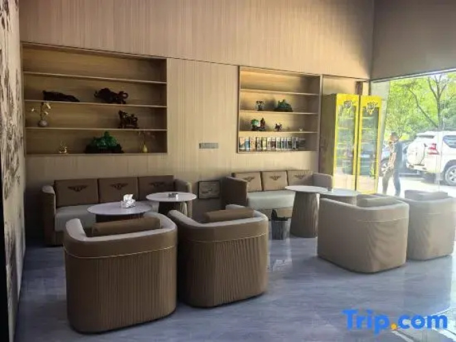 Lanchen Smart Hote